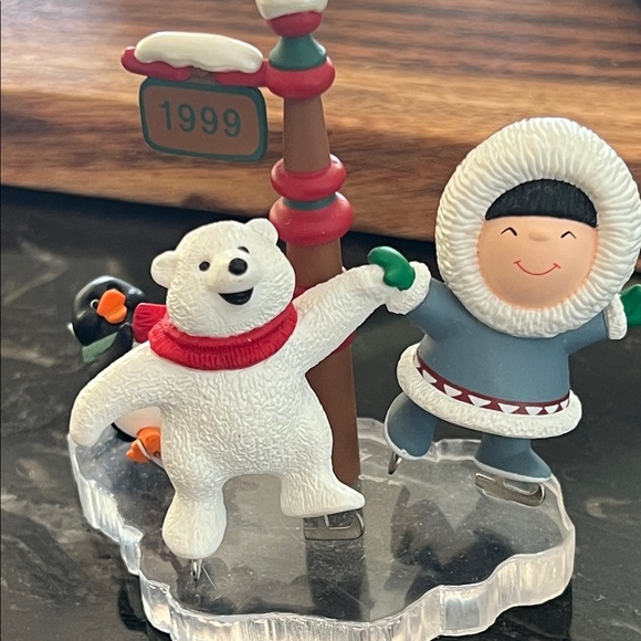 Vintage Hallmark Frosty Friends 1999 #20 Holiday Ornament - Picture 13 of 13